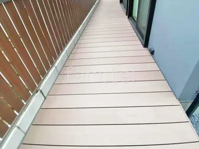 人工木デッキ  LIXIL 人工木 樹ら楽ステージ 