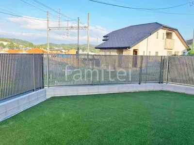 本体色 アーバングレー