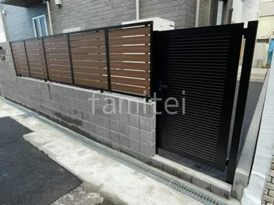 目隠しフェンス塀 LIXIL 木製調AB YS3型 横スリット3型 勝手口門扉 AB YM1型 横目隠し