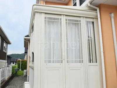 ガーデンサンルーム  LIXIL 暖蘭物語 Aパネル フラット屋根 腰パネル