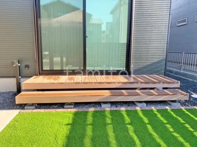 人工木デッキ  LIXIL 人工木 樹ら楽ステージ 