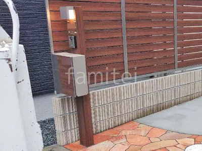 機能門柱 照明あり  LIXIL 木製調FW パターン7 