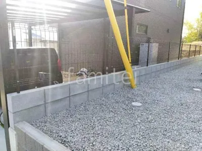 ブロック塀 （化粧ブロック） 太陽エコブロックス 普通CB  スチールメッシュ フェンス YKKAP イーネット3F型 スチール柱 境界・メッシュ