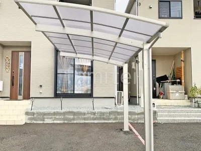 カーポート１台 （単棟） YKKAP アリュース アール屋根