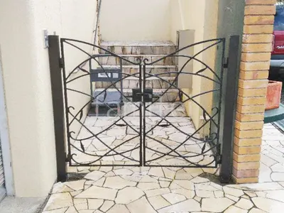 門扉 YKKAP トラディシオン10型 両開き