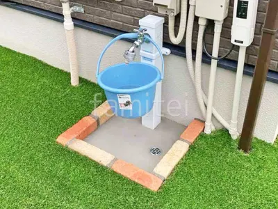 レンガ囲い洗い場