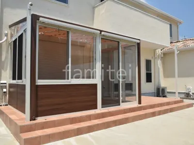 本体色 クリエモカ＋ホワイト