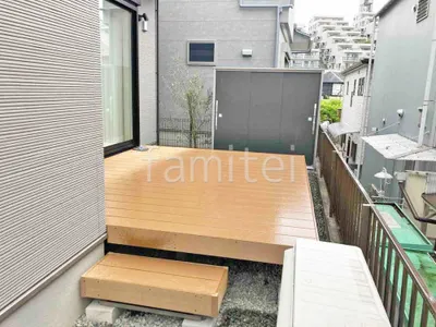 人工木デッキ  LIXIL 人工木 樹ら楽ステージ 