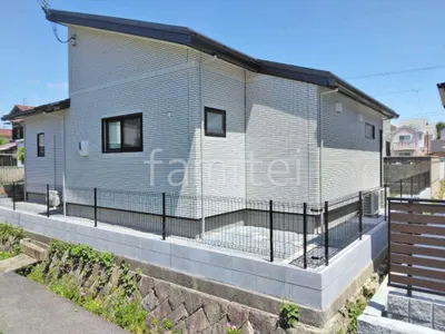 ブロック塀 （化粧ブロック） 太陽エコブロックス 普通CB  スチールメッシュ フェンス YKKAP イーネット3F型 スチール柱 境界・メッシュ