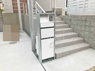 宅配ボックス門柱 （機能門柱 ） Panasonic アーキフレームF 前入れ後出し 照明付き 