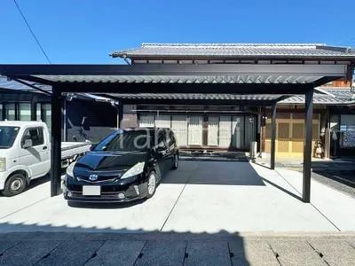 本体色 カームブラック