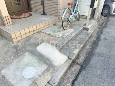 既存門柱解体撤去