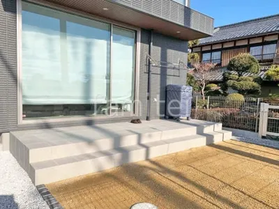 タイルデッキ 壁1面  LIXIL グレイスランド ベーシック