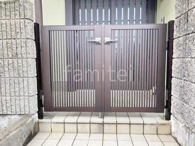 両開き 門扉 三協アルミ レジリア T1型 たて細格子 