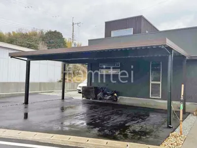 本体色 ショコラウォールナット＋カームブラック