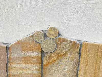 壁石貼り 乱形石 石英岩 ディズニーデザイン 隠れミッキー