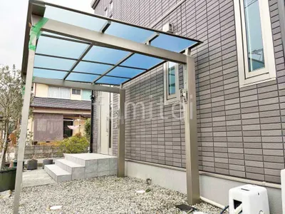 本体色 アーバングレー 屋根色 かすみ(熱線遮断)