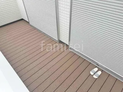 人工木材ウッドデッキ LIXIL 樹ら楽ステージ(きらら) ベランダ用