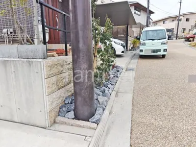 ロックガーデン ユニソン ワズロック アオバ シンボルツリー ソヨゴ 常緑樹 植栽