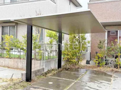 柱色 ブラック 屋根色 プラチナステン