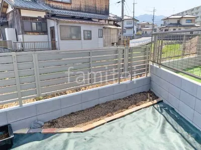 目隠しフェンス塀 YKKAP シンプレオYS3型 コンクリートブロック レンガ花壇 ユニソン ソイルレンガ