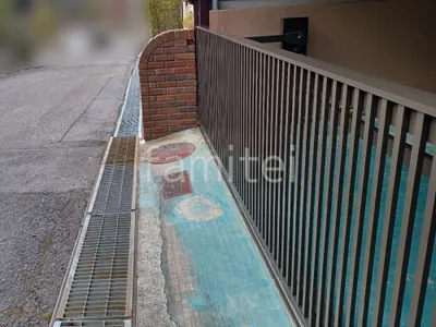 本体色 オータムブラウン