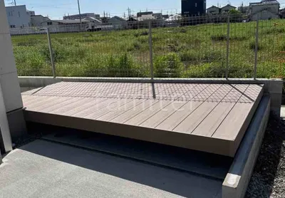 人工木デッキ  LIXIL 人工木 樹ら楽ステージ 