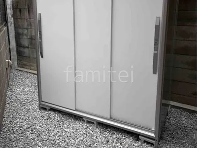 本体色 ティントホワイト