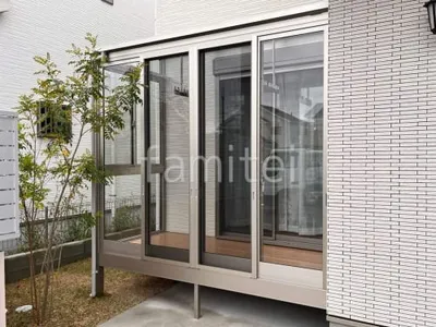 本体色 プラチナステン 屋根色 ト-メイマット