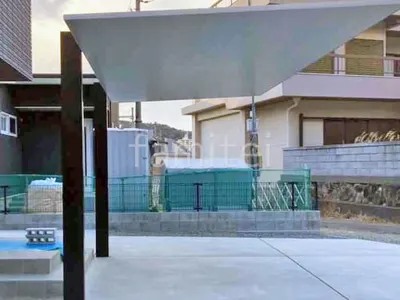 柱色 ブラック 屋根色 ナチュラルシルバーF