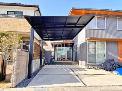 本体色 ブラック 屋根色 ブラックマット