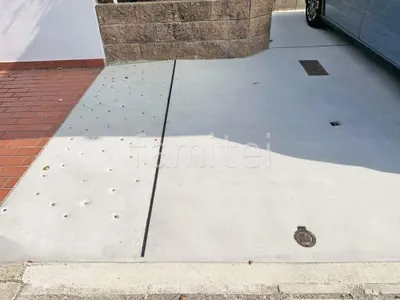 駐車場ガレージ床 土間コンクリート おはじき