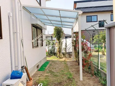 １階テラス屋根 （雨除け） YKKAP ソラリアF フラット屋根 スタンダード 壁付