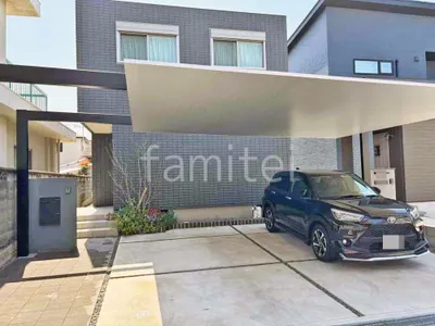 柱色 ブラック 屋根色 ナチュラルシルバーF