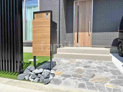 機能門柱 LIXIL 木製調FF ロックガーデン 東洋工業 クラッシュロックスモールサイズ 玄関アプローチ 床石貼り 乱形石 ユニソン ワズストーン テッペイ