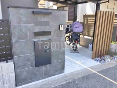 モダン門柱 壁タイル貼り タカショー セラレバンテ 郵便受けポスト LIXIL エクスポストS-3型 宅配ボックス Panasonic コンボミドル