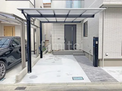 カーポート１台 （単棟） 三協アルミ スカイリード 奥行勾配 片側支持 フラット屋根