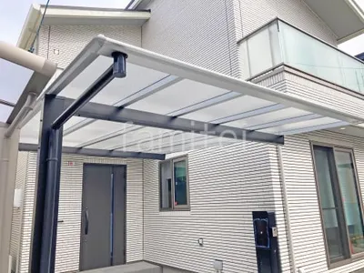 柱色 ブラック 屋根枠 シルバー