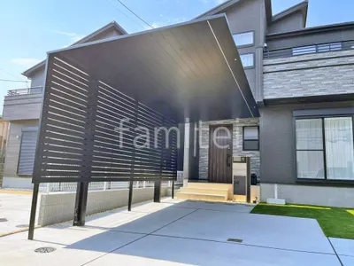 柱色 ブラック 屋根色 ブラック