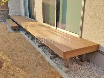 人工木デッキ  LIXIL 人工木 木彫 樹ら楽ステージ 