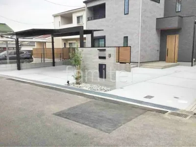 新築シンプル オープン外構