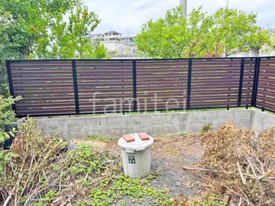 本体色 クリエダーク＋ブラック