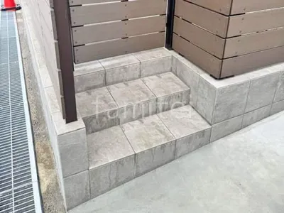 タイルデッキ 壁1面  LIXIL ベスパ ストーン調