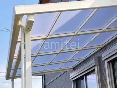 本体色 エクリュアイボリー