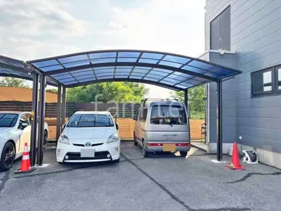 本体色 カームブラック