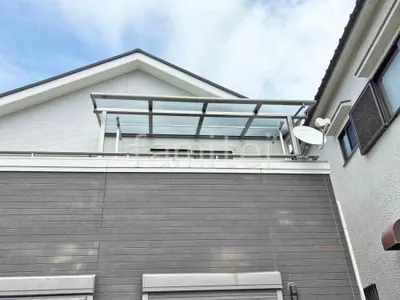 ２階ベランダ屋根  LIXIL スピーネF フラット屋根 スタンダード 壁付
