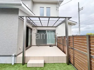 タイルデッキ 壁2面  LIXIL グレイスランド ベーシック