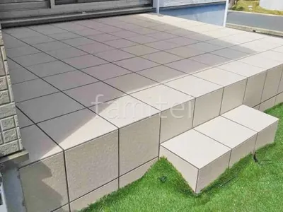 タイルデッキ 壁2面  LIXIL グレイスランド ベーシック