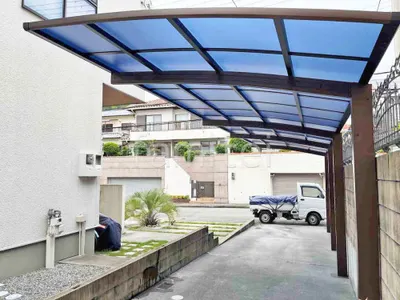 屋根色 アースブルー(熱線遮断)