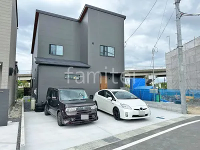 新築シンプル オープン外構